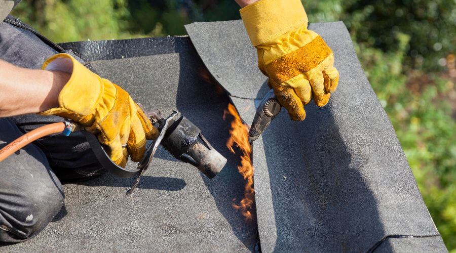 Expert flood damage restoration services in Saratoga, AR